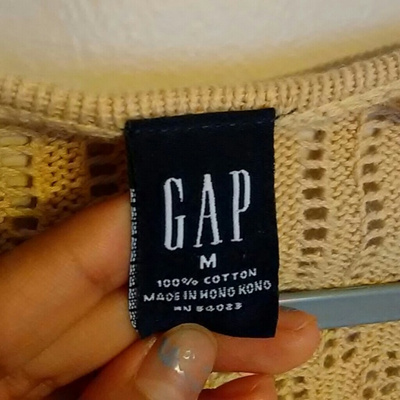 GAP Cardigan - Picture 2 of 4